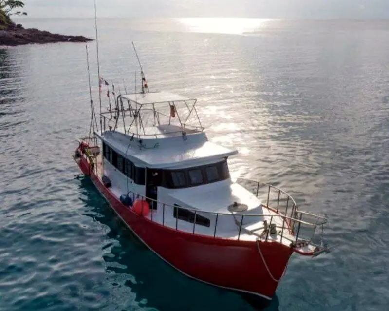 Морская рыбалка на рассвете